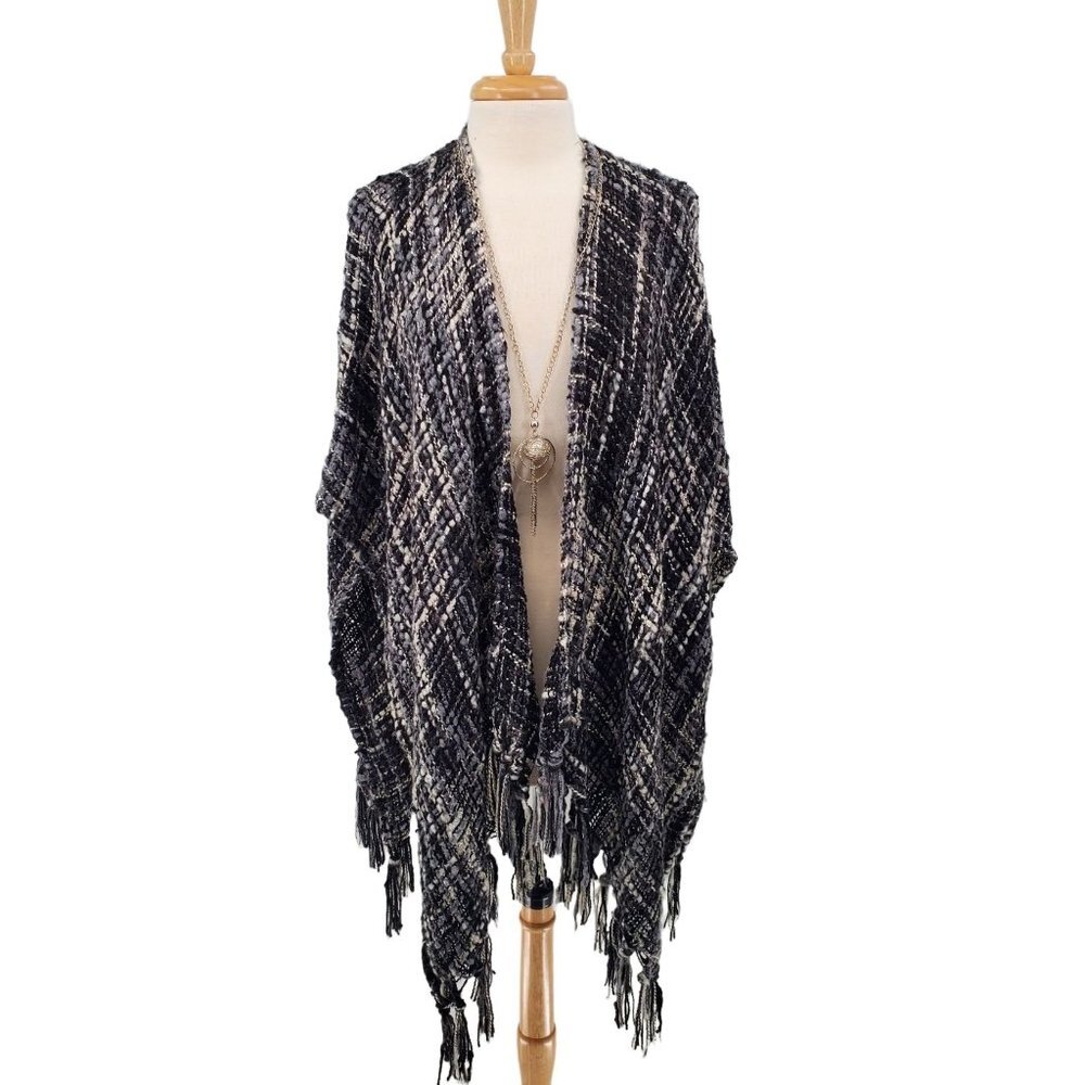 Womens Chunky Knit Fringe Poncho Cardigan Sweater One Size‎ Black White Boho